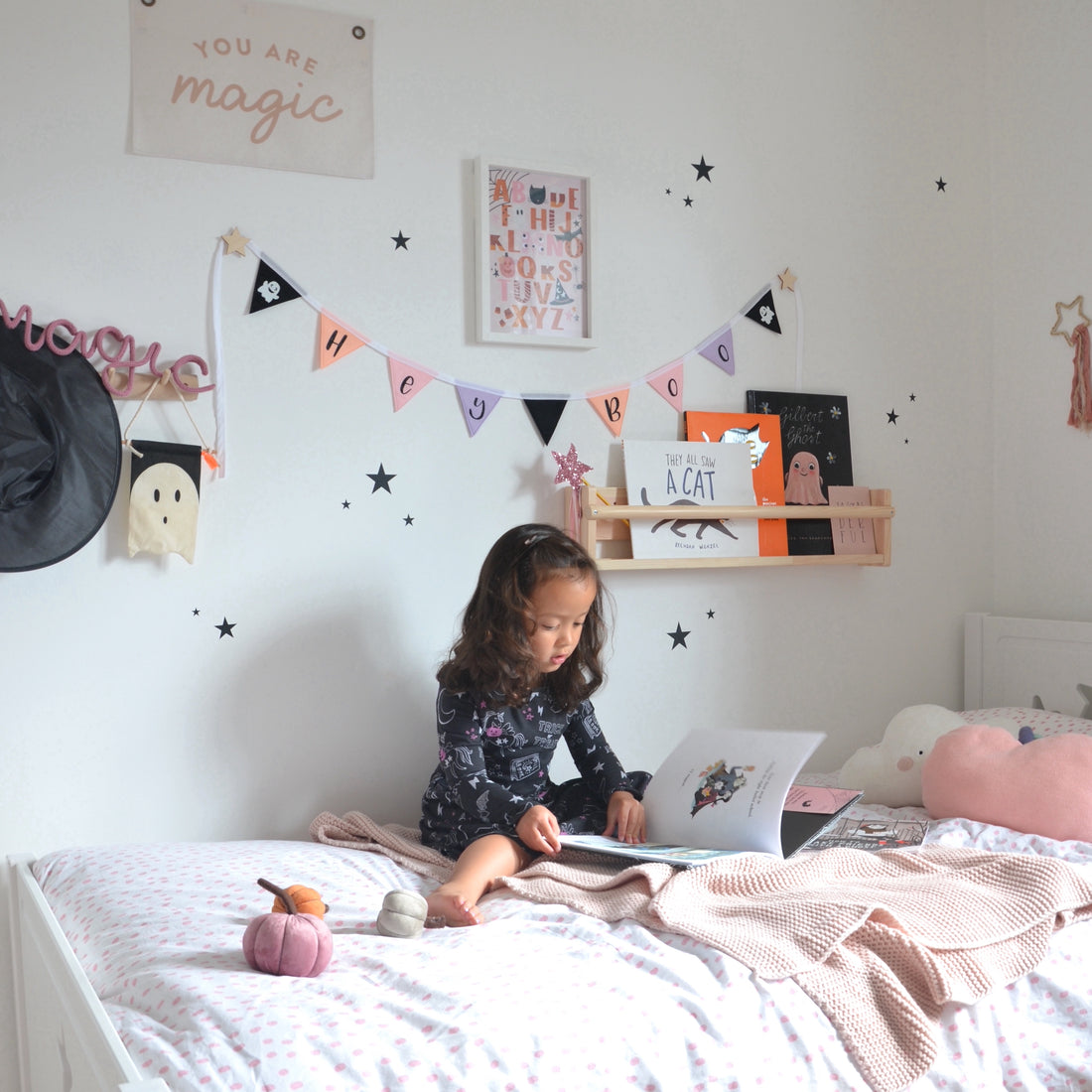 8 Simple Halloween Ideas for Decorating with Kids