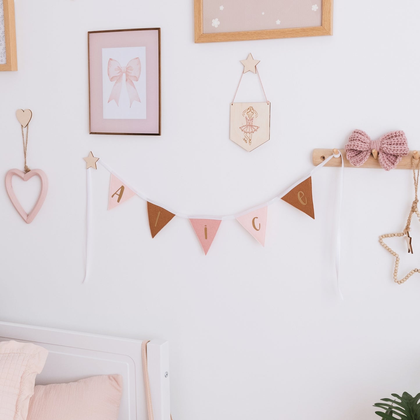 personalised nursery decorations