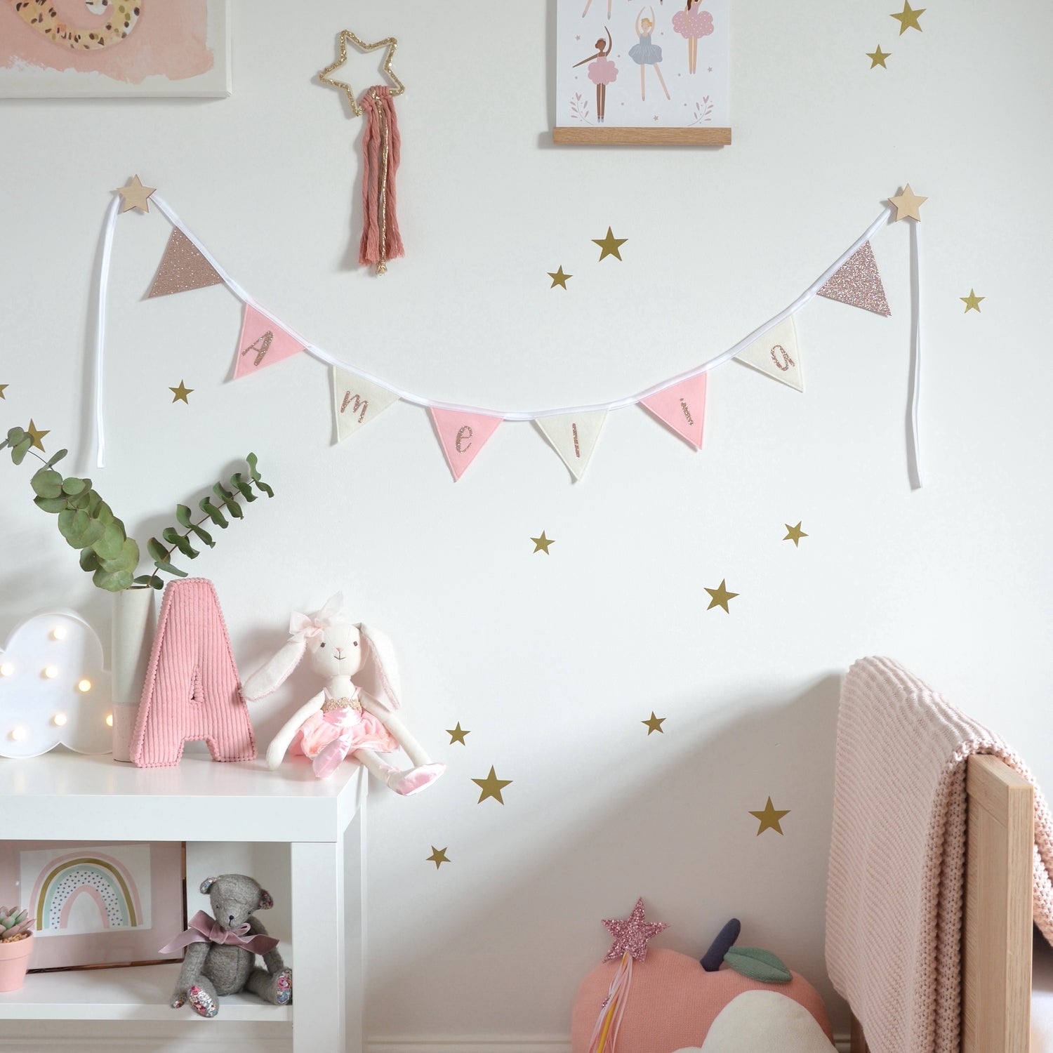 5 Ways to Hang Bunting in Your Child's Bedroom – Styled To Sparkle