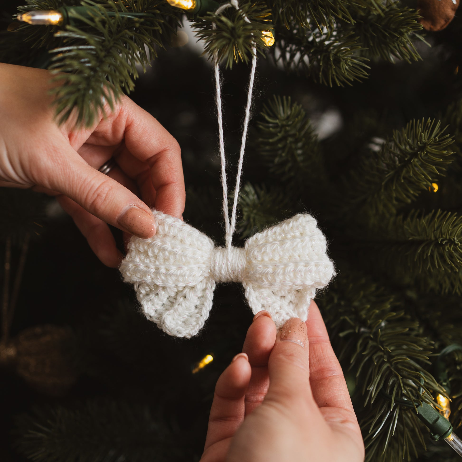 Cream crochet bow Christmas tree decoration