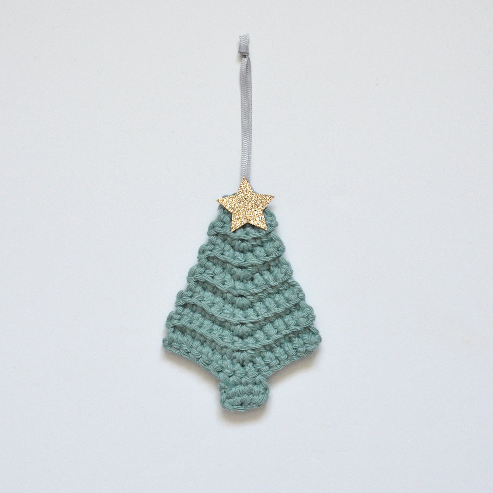Crochet tree decoration for Christmas