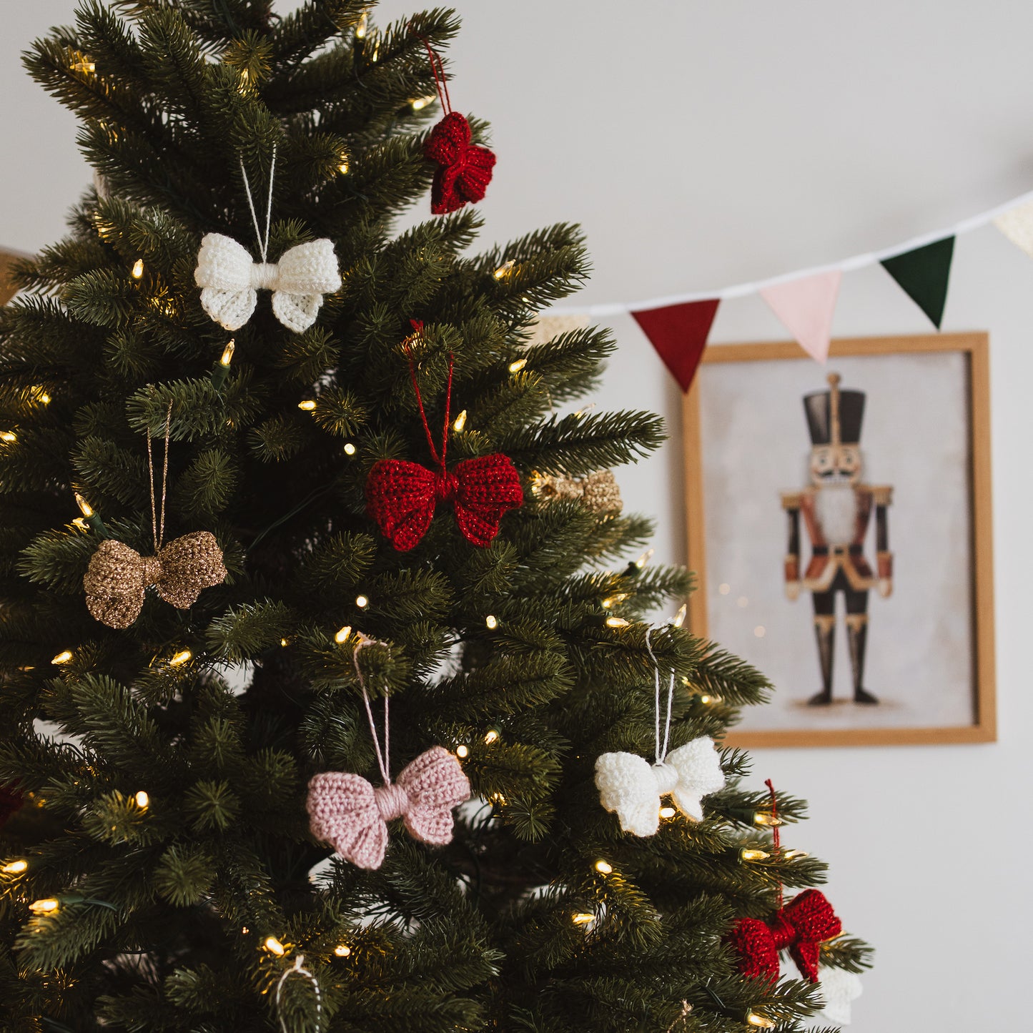 Crochet Bow Tree Decoration