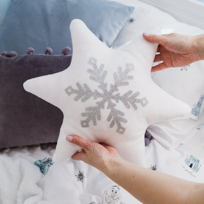 snowflake cushion for a Frozen bedroom