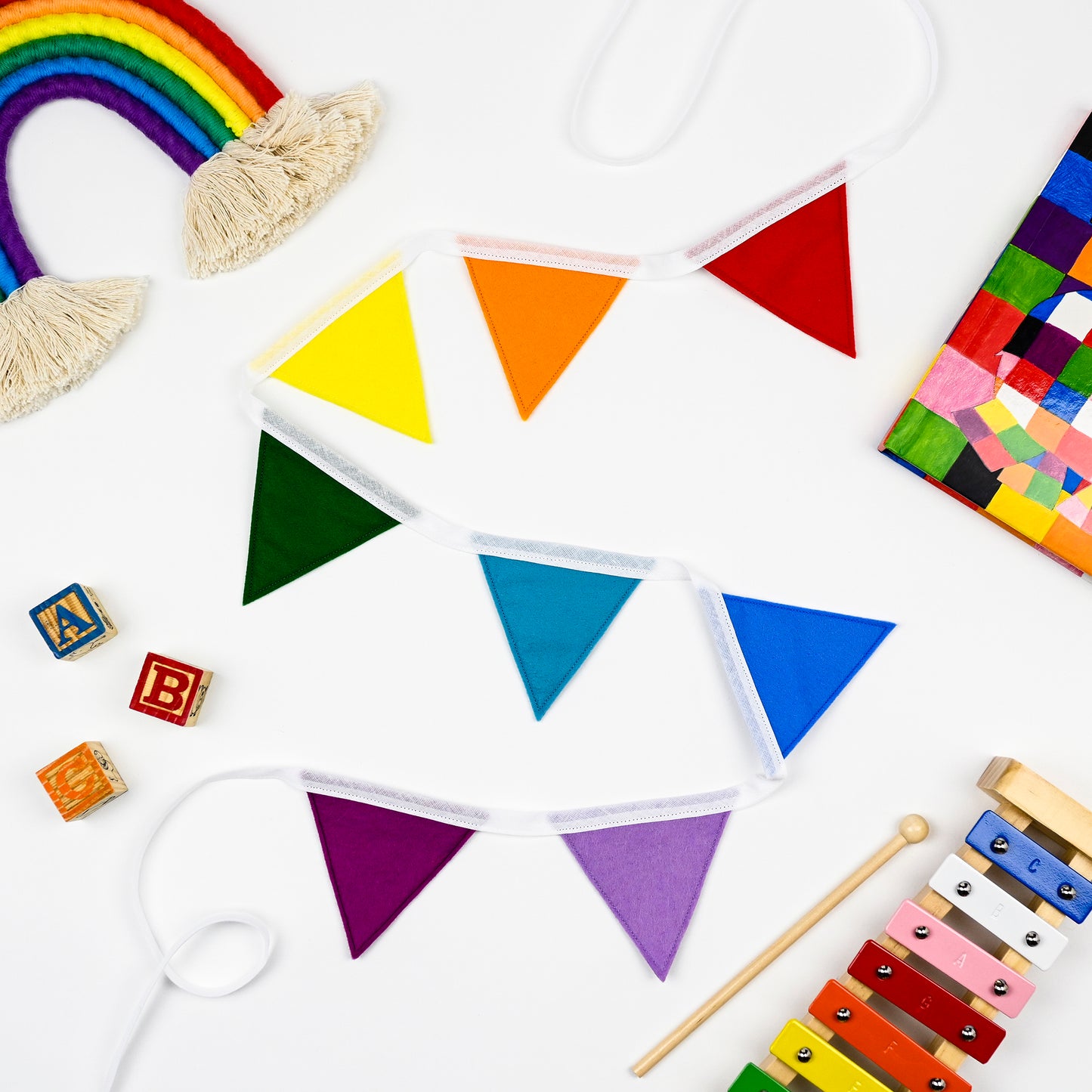 Rainbow Bunting