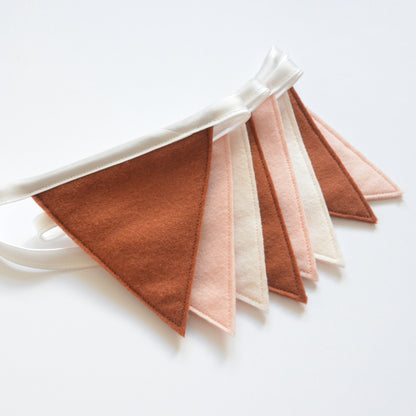 neutral nursery bunting